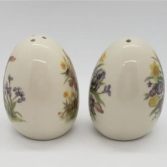 Floral Rabbit Ceramic Easter Salt & Pepper Shaker Set - Picture 4 of 8